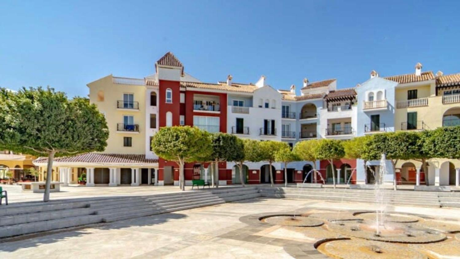 La Torre Golf Apartment