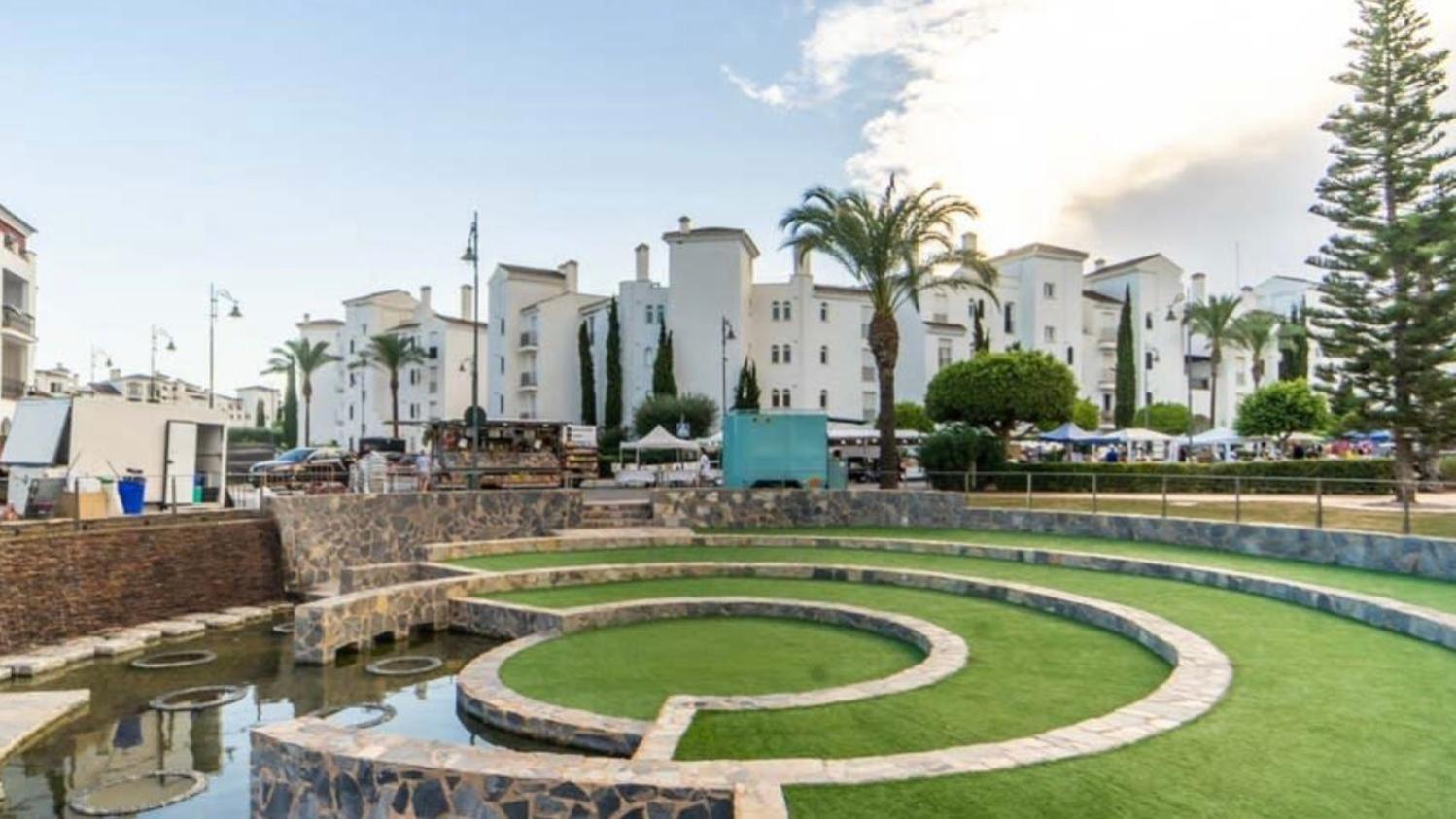 La Torre Golf Apartment *